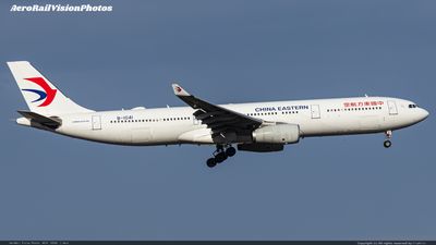 东航330